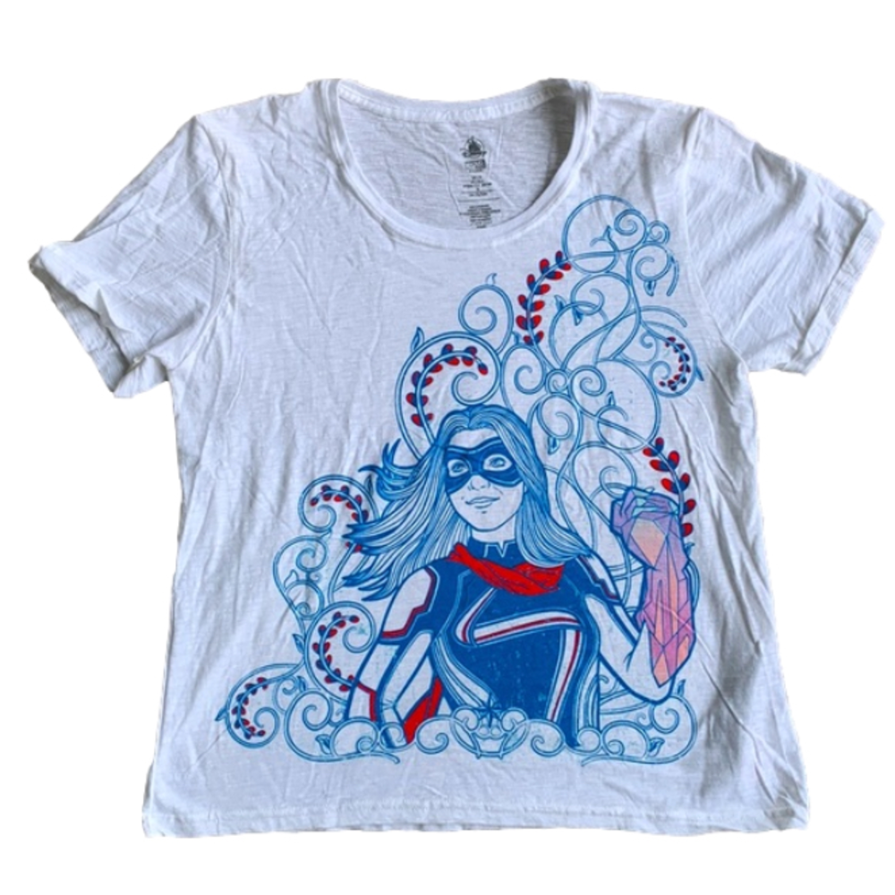 New Disney Ms. Marvel Rolled Cuff Short Sleeve Graphic T Shirt Women Large NWT